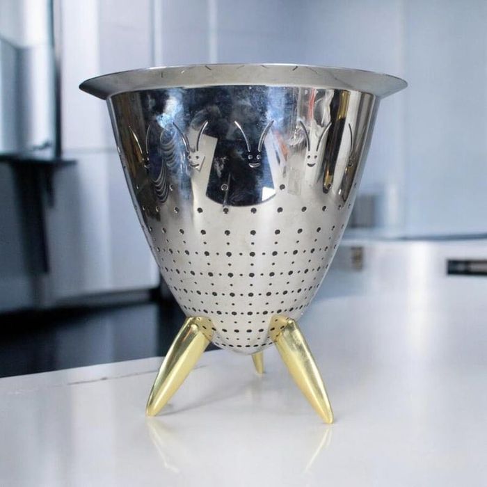 Durszlak stał nierdzewna projekt Philippe Starck Officina Alessi Max le Chinois 30 cm Włoski design