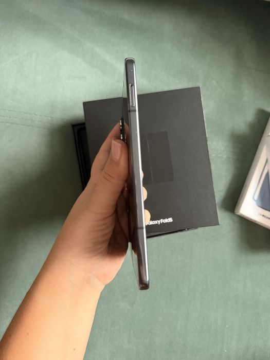 Samsung Galaxy Fold 5 F946B 12GB/1TB