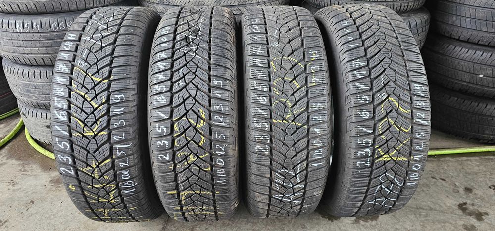 4szt opony zimowe używane 235/65R17 Fulda Kristall Control SUV W-wa