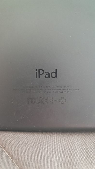 Apple Ipad Mini 1 16 гб на запчастини
