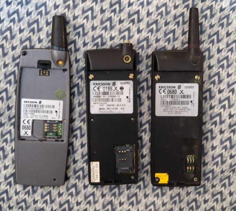 Продам Ericsson A1018S 2шт на запчасти