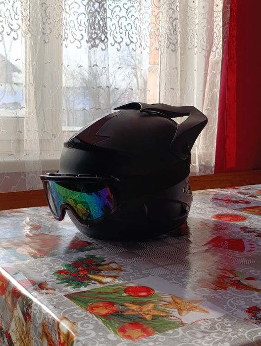 Мото Шолом ендуро