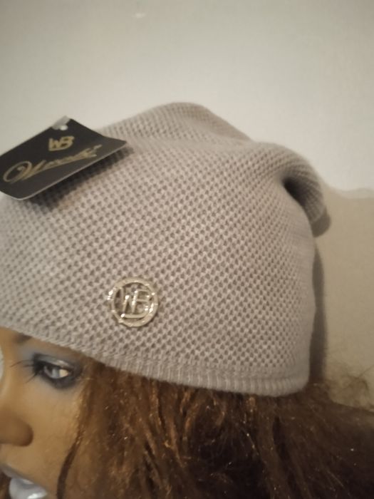 Śliczny komplet czapka damska i komin