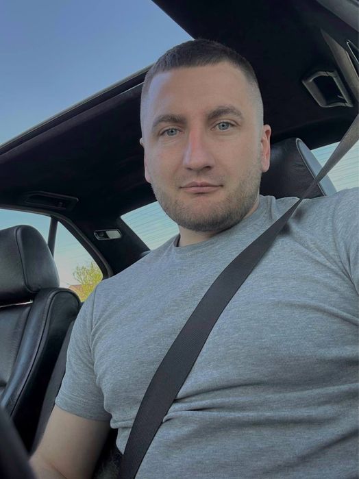 Інструктор з водіння, практичні уроки, автоінструктор