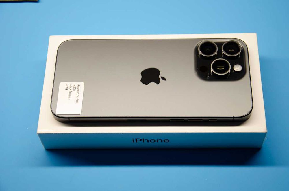 SEMI NOVO - iPhone 15 Pro Max -  512GB  - 18 MESES DE GARANTIA