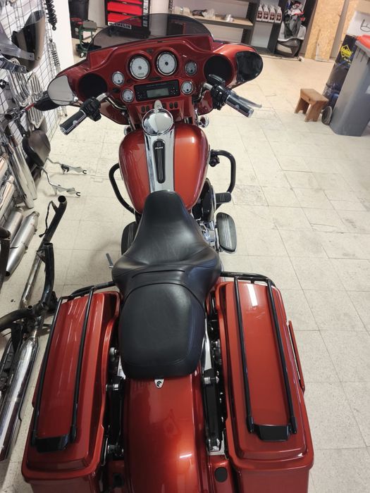 Harley Davidson street glide 1690cc