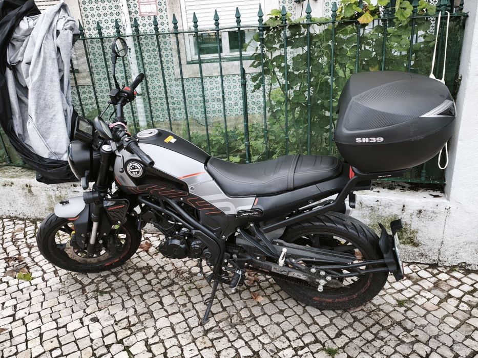 Vende-se Benelli leoncino 125