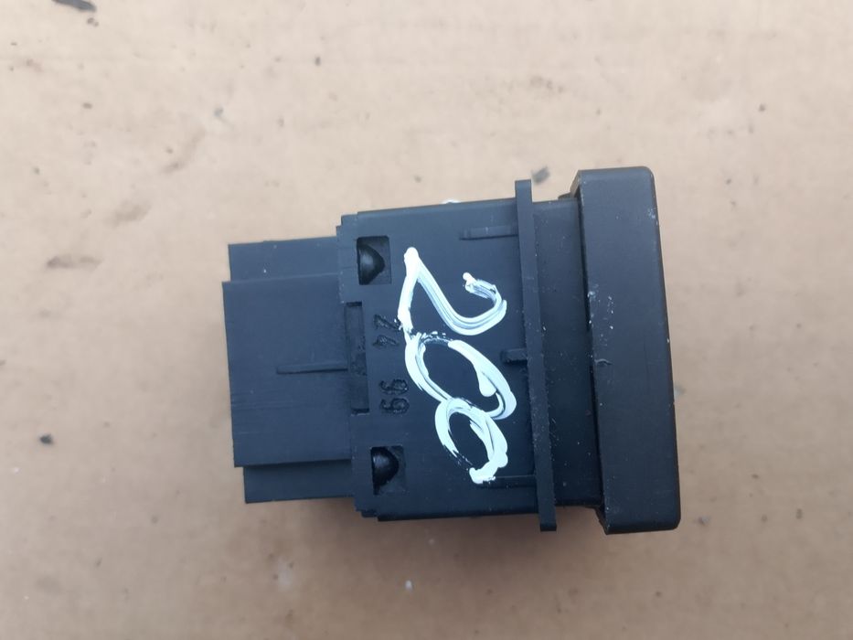 Przełącznik otwierania dachu  VW Volkswagen Golf 3 lift cabrio 1E0959727