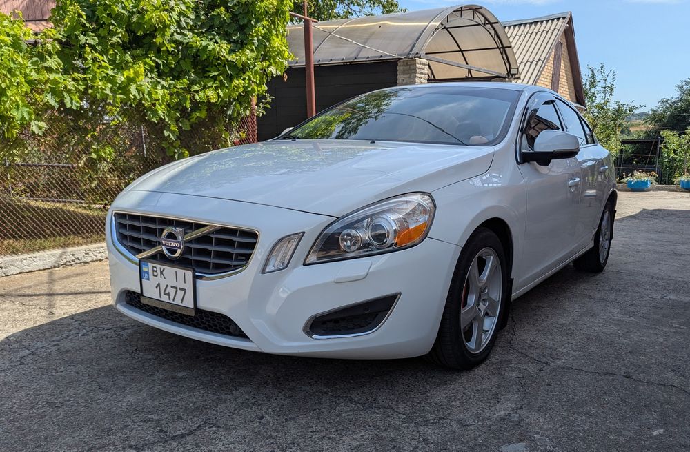Volvo s60 2013 Повна комплектація