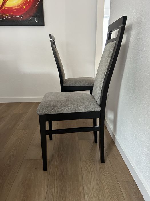 Conjunto de mesa de jantar extensivel e cadeiras