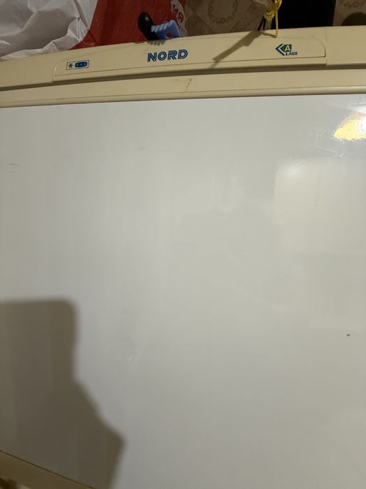 Холодильник. Норд двокамерний. Висота 180 см.