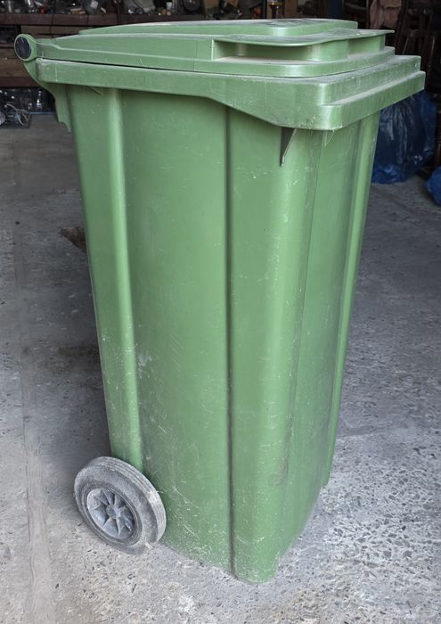 Контейнер для сміття 120л