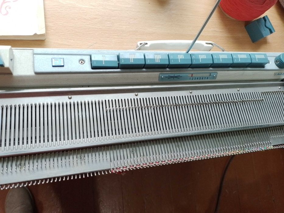 В'язальна машина 5 класу