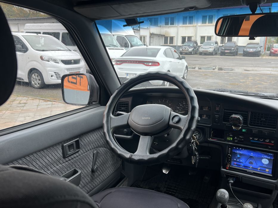 Продам Toyota Hilux