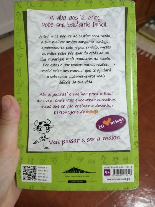 Livro 75 conselhos para sobreviver à minha escola, Booksmile