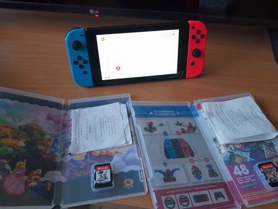 Nintendo Switch V2 + Mario Kart + Super Mario Wonder - Só vendo junto