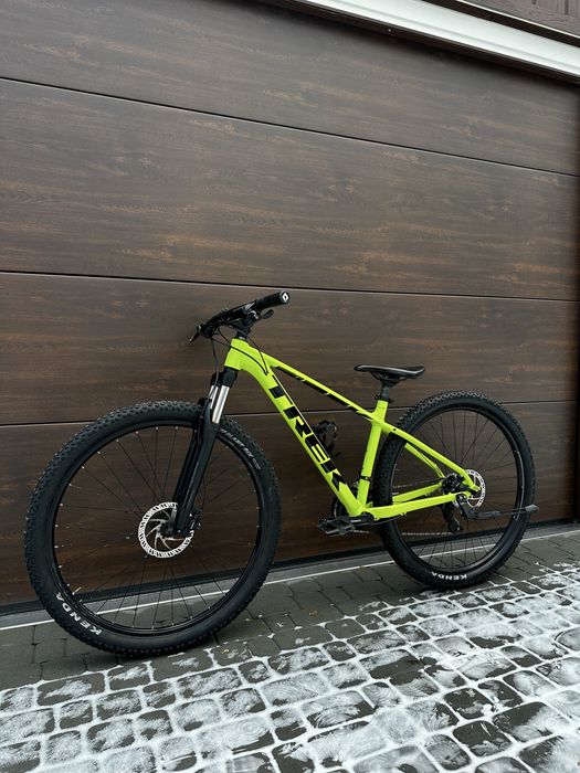 Trek marlin 5 29 M giant górski mtb specislized kross romet cube