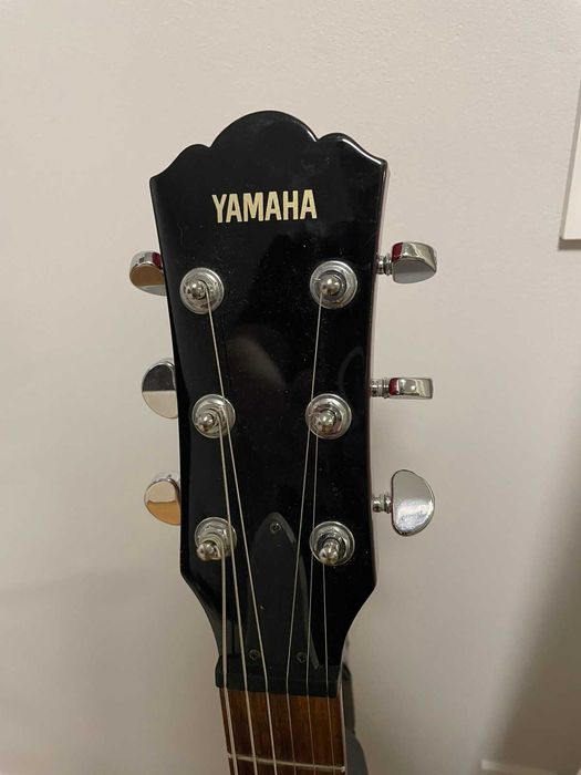 Yamaha AES420 вклееный гриф, Корея 2004 +чехол. Без дефектов.