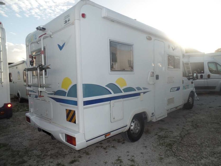 Autocaravana PILOTE (Fiat 2.8JTD) Perfilada do ano 2004