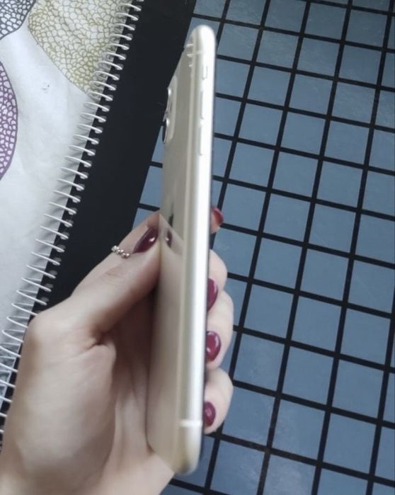 iPhone 11, like new64752319397249122