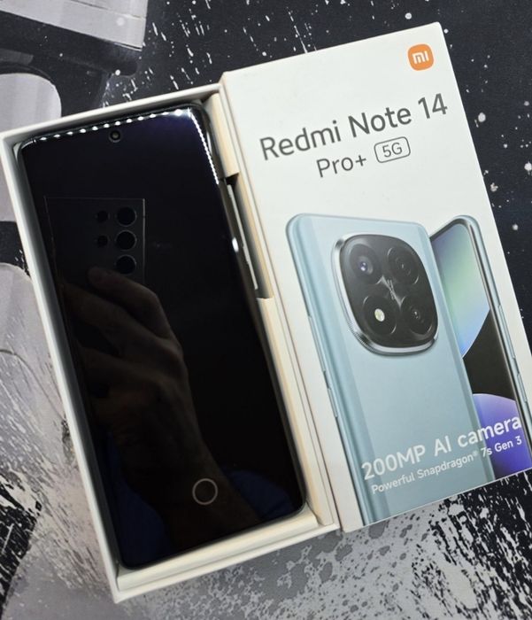 Redmi note 14 pro+5g.   12 + 12g 512g камера 200