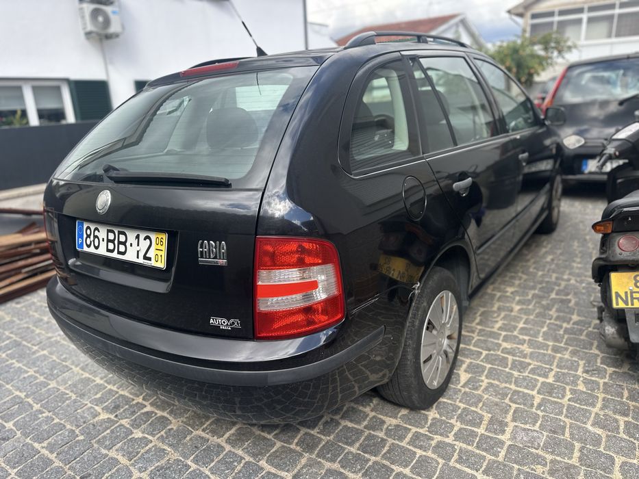 Skoda fabia 1.2 — photo 3