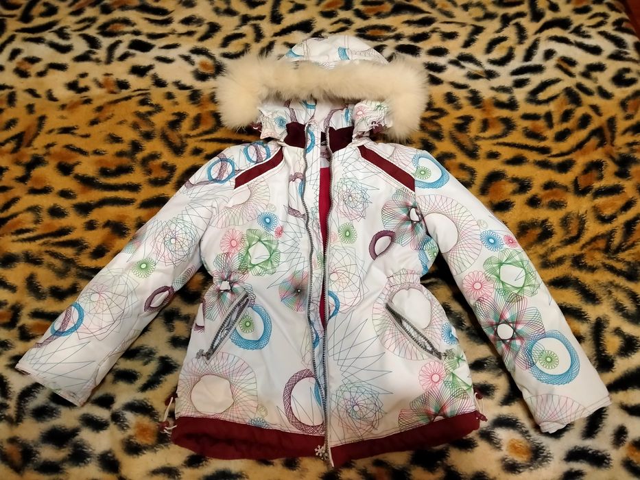 Куртка зимняя на девочку