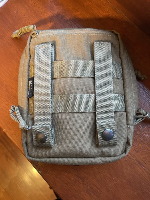 Tasmanian Tiger pouch organizer