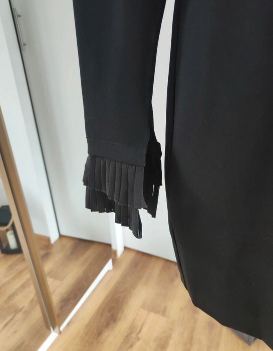 Elegancka sukienka Pinko 40/S/M quiet luxury