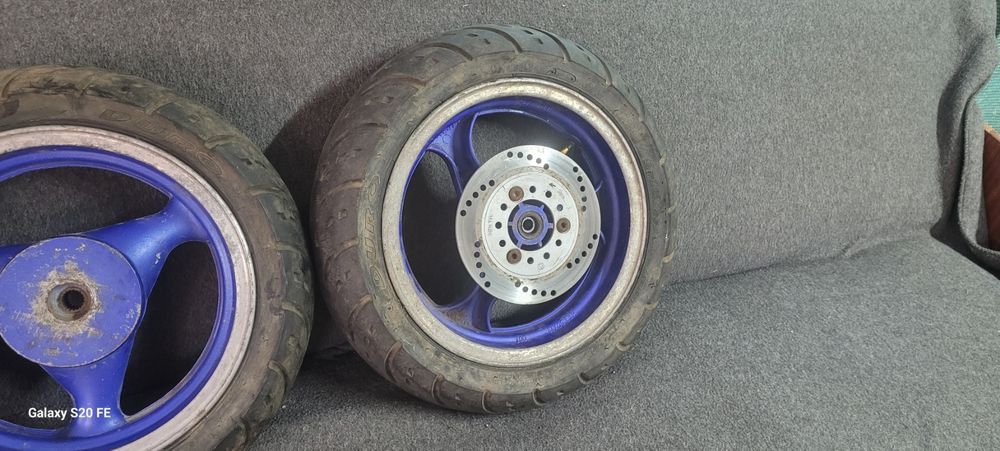 Колеса 12/70/12  .