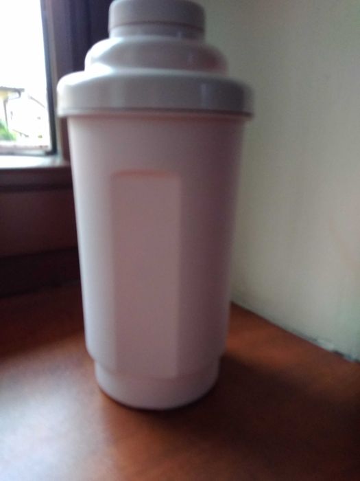 Bidon kolor różowy