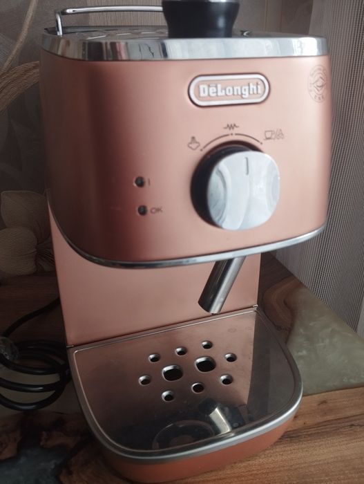 Кава машина delonghi