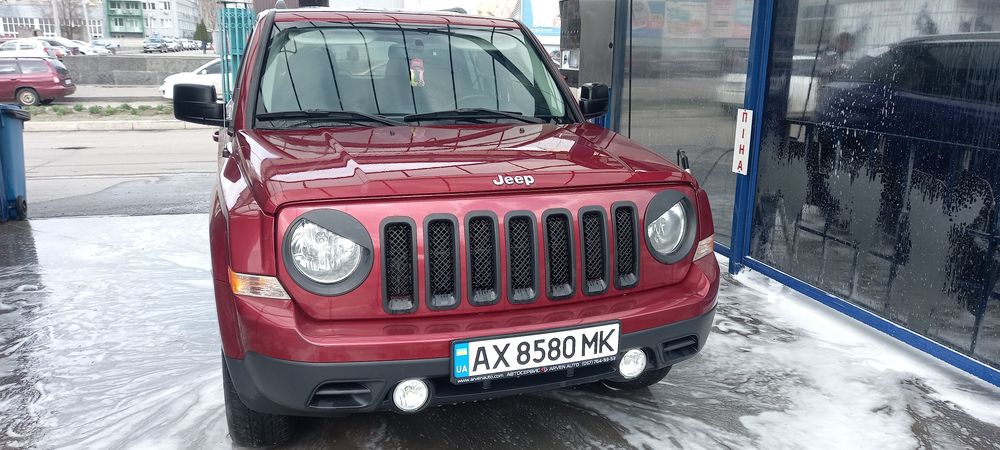 Продам Jeep patriot