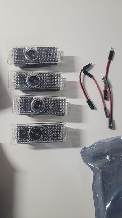 Projektory drzwiowe LED BMW