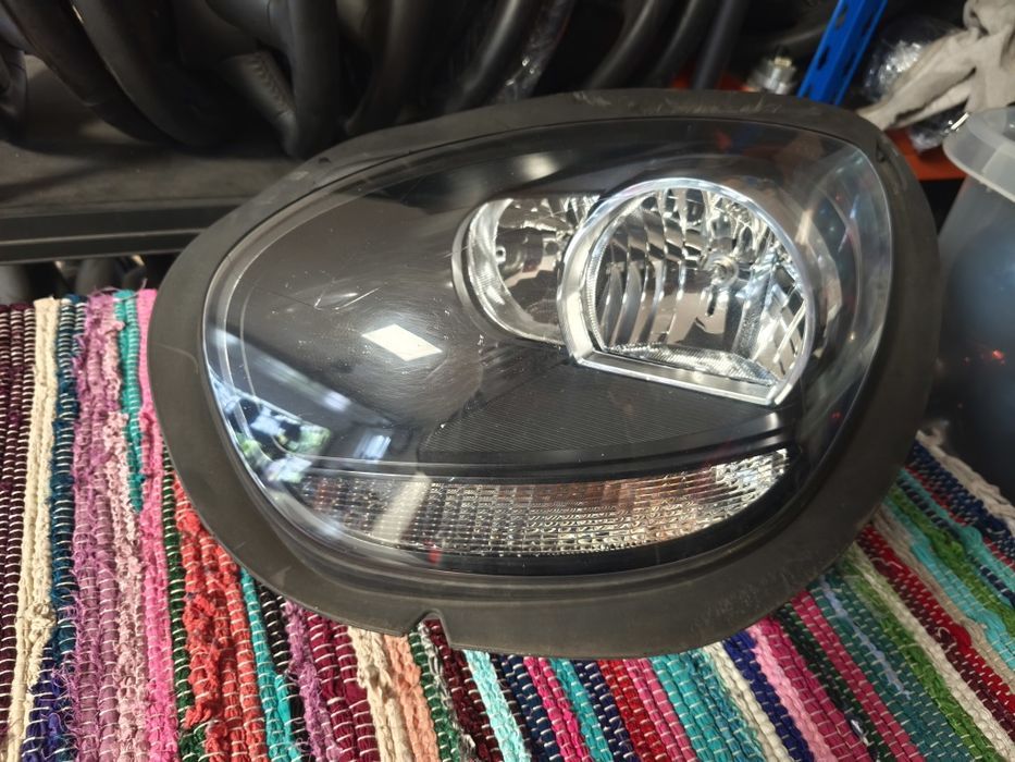 Farol esquerdo halógenio Mini F60