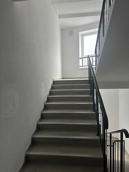 (5) Продам квартиру на Академічному 4422
