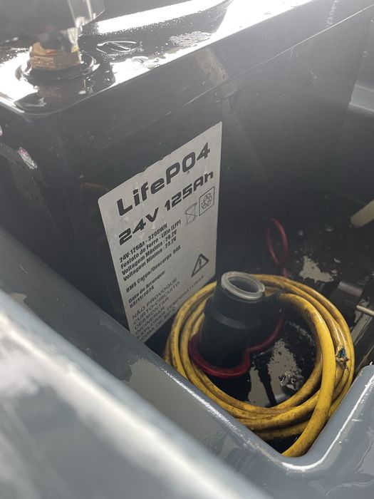 LAVADORA ASPIRADORA A BATERIAS NUMATIC CRL8055