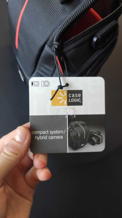 Сумка для камери НОВА: CASE LOGIC Compact System/Hybrid Camera