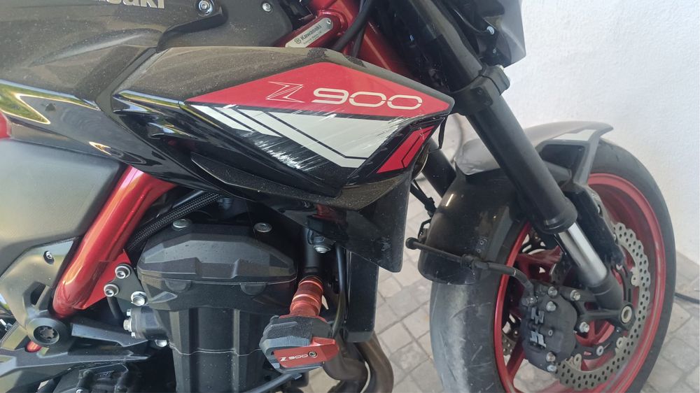 Kawasaki z900 de 2024