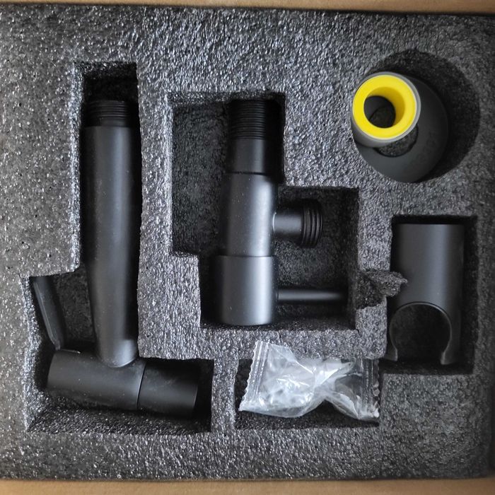 Zestaw ręcznego opryskiwacza bidetowego do toalety