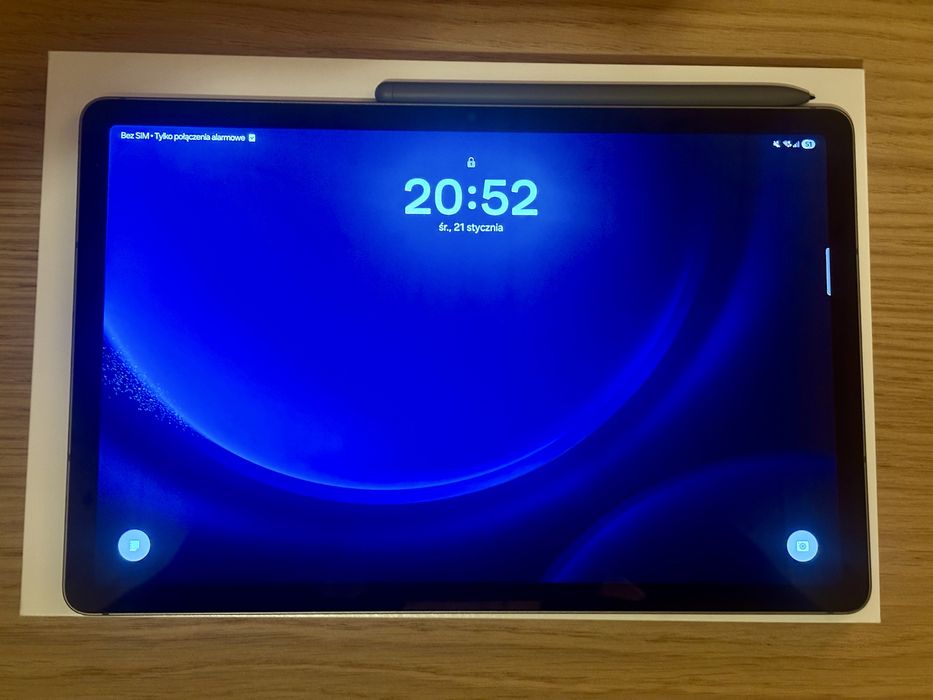 Samsung Galaxy Tab S9 FE 6/128GB 5G+ubezpieczenie i etui