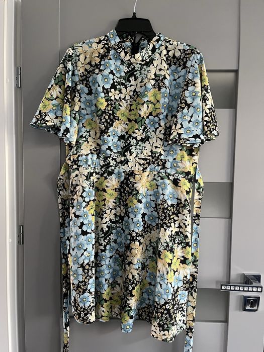 Blue vanilla sukienka kwiaty roz.42