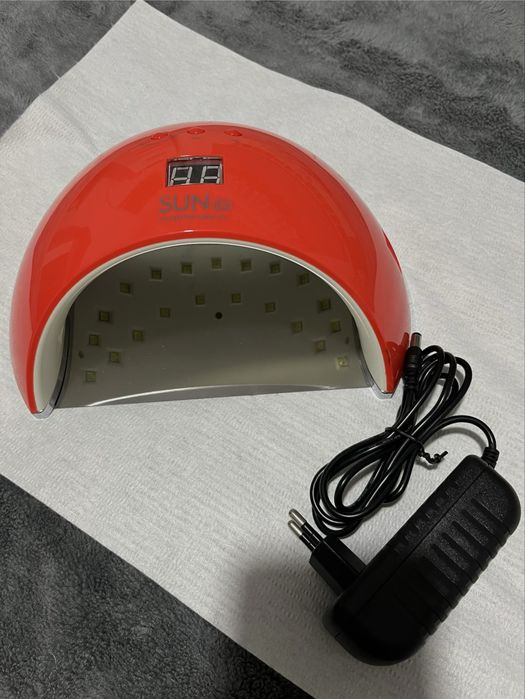 Lampa uv do paznokci - nowa - lustrzane dno - OPIS