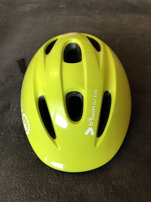 Kask Decathlon, B’TWIN 52-56 cm. + okulary do pływania SPEEDO