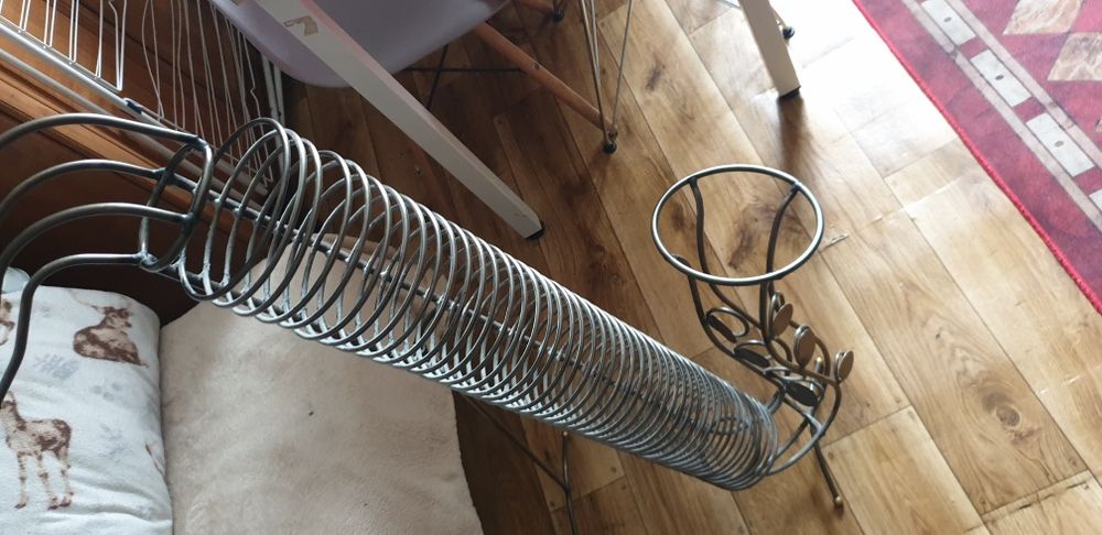 Stojak na płyty saksofon