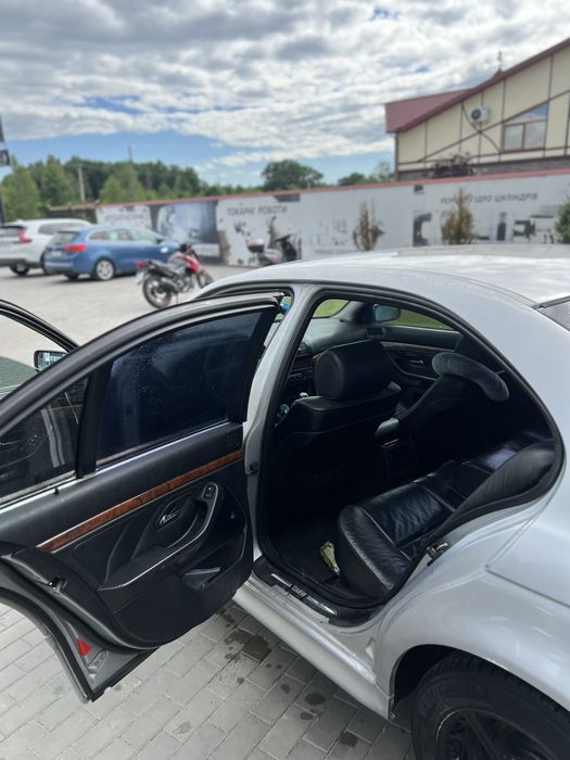 Bmw e39 Продам Бмв е39 переоформлення