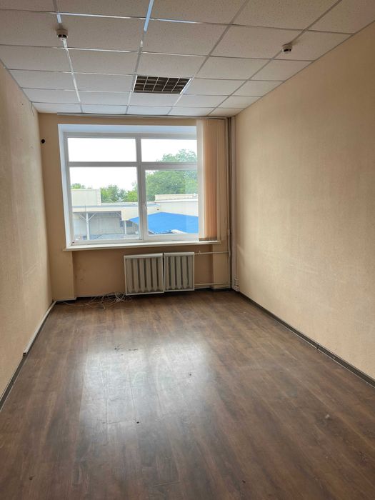 Оренда складу з рампою, проспект Повітрянних Сил, буд. 75