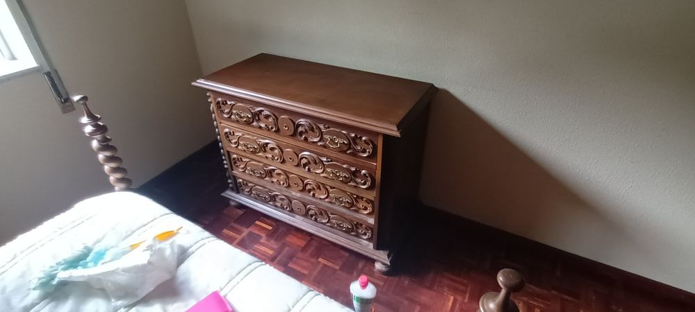 Cómoda roupa para quarto