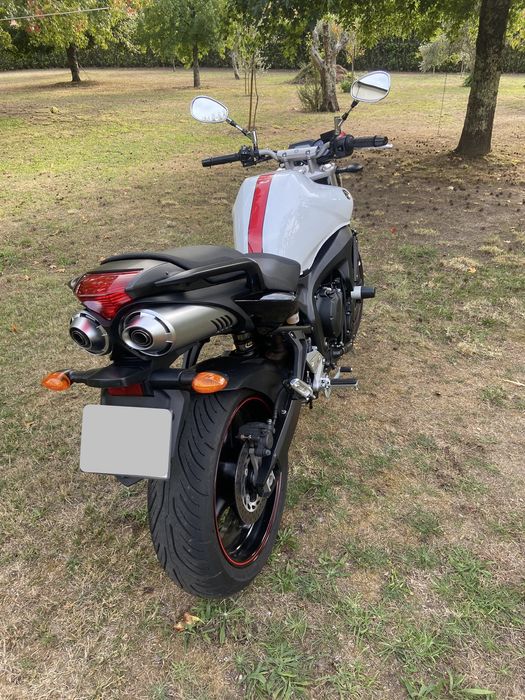 Yamaha FZ6 N S2, ano 2008 | 12.417 km | Excelente estado.
