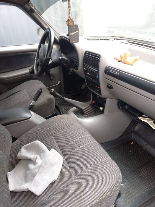 Волга інжектор газ бензин 2001рік